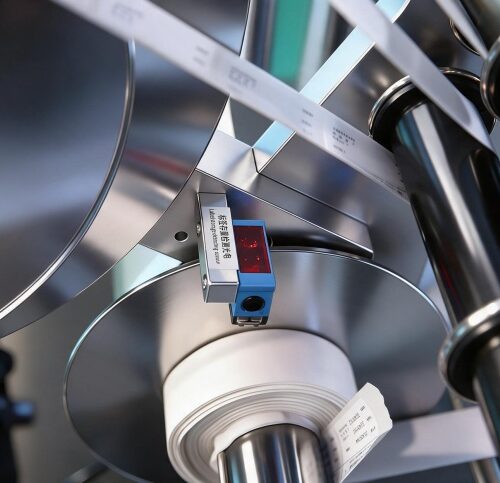GMP Reagent Testing Tube Labeling Machine with CCD Camera Inspection</trp-post...